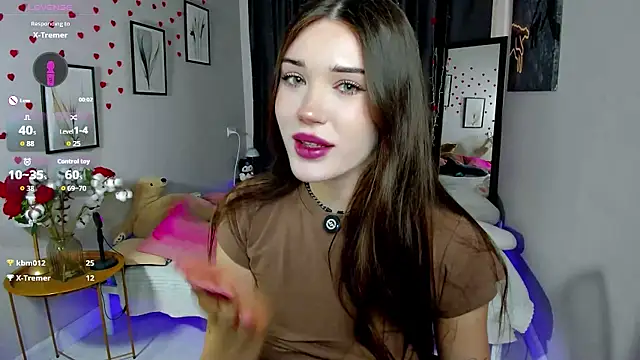 MollyBaby online show from 18, 3, 2026