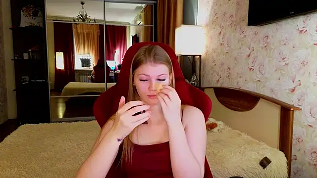 Jenny Skinner20 online show from 26, 11, 2025