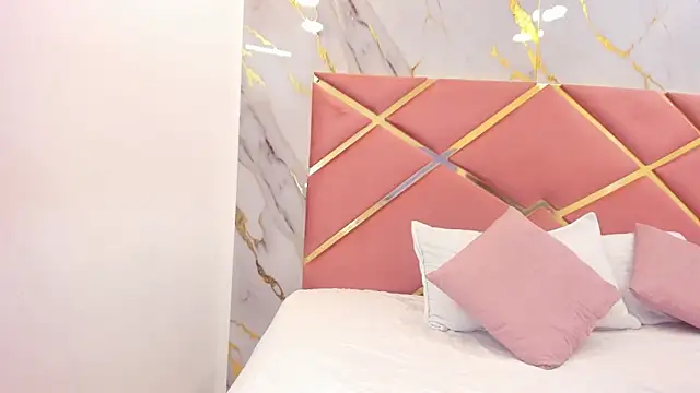 julianaa 31 online show from 20, 9, 2025