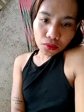 Snapshot of zoeytransph chatting on 7, 4, 2026 zoeytransph online show from 7, 4, 2026
