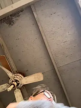 Snapshot of bb_empress chatting on 9, 11, 2025 bb empress online show from 9, 11, 2025