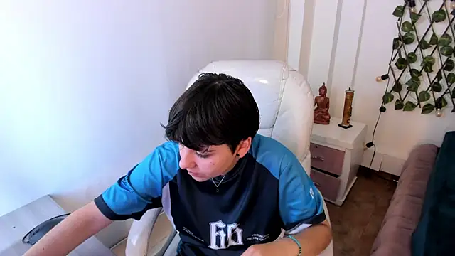 Snapshot of Nathaly_ds chatting on 21, 11, 2025 Nathaly ds online show from 21, 11, 2025