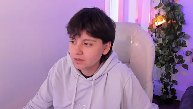 Nathaly ds online show from 17, 4, 2026