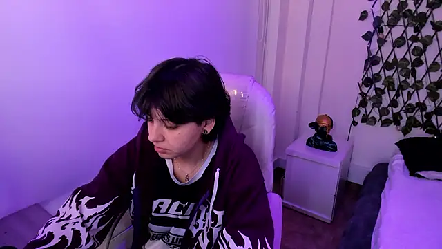 Nathaly ds online show from 15, 2, 2026