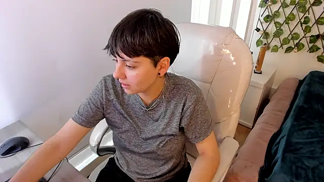 Snapshot of Nathaly_ds chatting on 7, 11, 2025 Nathaly ds online show from 7, 11, 2025