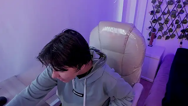 Snapshot of Nathaly_ds chatting on 25, 10, 2025 Nathaly ds online show from 25, 10, 2025