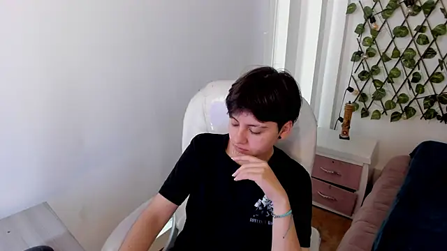 Snapshot of Nathaly_ds chatting on 5, 11, 2025 Nathaly ds online show from 5, 11, 2025