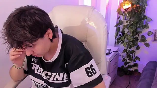 Nathaly ds online show from 21, 4, 2026