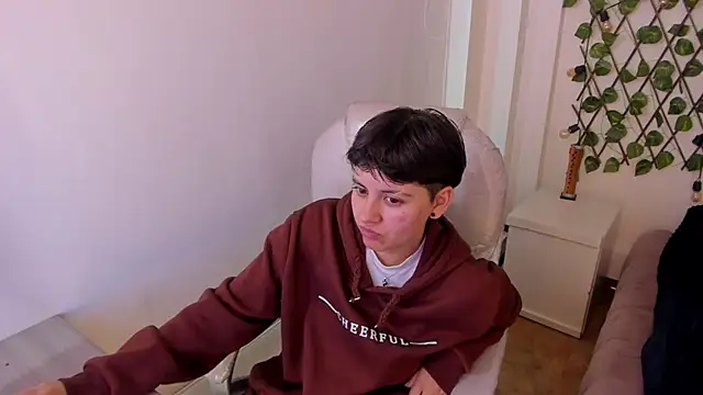 Snapshot of Nathaly_ds chatting on 27, 10, 2025 Nathaly ds online show from 27, 10, 2025