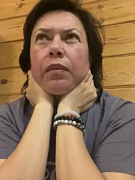 Kiravix online show from 6, 2, 2026