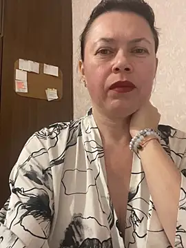 Kiravix online show from 24, 2, 2026