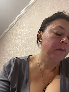 Kiravix online show from 30, 10, 2025