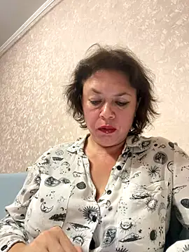 Kiravix online show from 6, 11, 2025