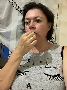Kiravix online show from 10, 9, 2025