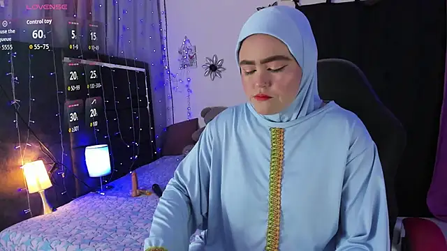 Snapshot of MarianFadel chatting on 25, 10, 2025 MarianFadel online show from 25, 10, 2025