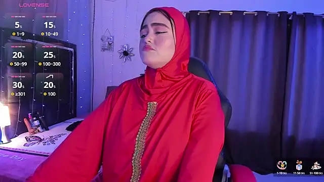 Snapshot of MarianFadel chatting on 28, 11, 2025 MarianFadel online show from 28, 11, 2025