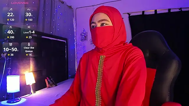 Snapshot of MarianFadel chatting on 21, 10, 2025 MarianFadel online show from 21, 10, 2025