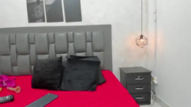 Snapshot of dakota_roussee chatting on 19, 5, 2026 dakota roussee online show from 19, 5, 2026