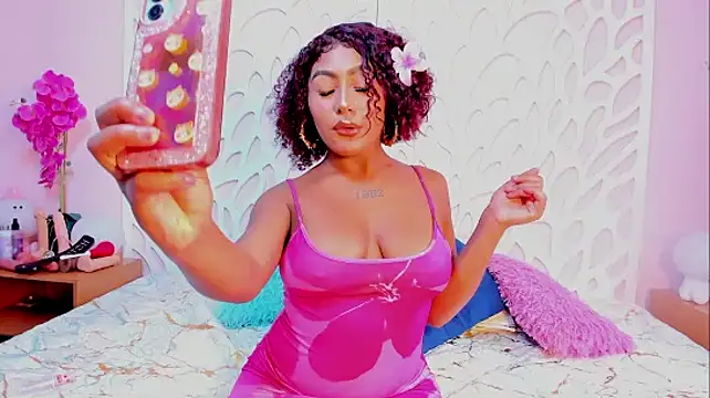 Snapshot of Emmadancer chatting on 24, 9, 2025 Emmadancer online show from 24, 9, 2025