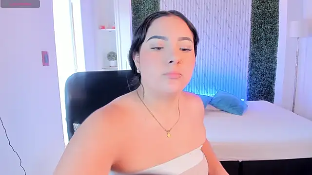 Snapshot of sofiacaramel chatting on 5, 11, 2025 sofiacaramel online show from 5, 11, 2025
