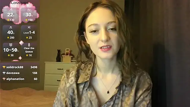 white liillyy online show from 17, 12, 2025