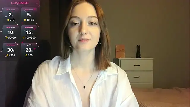 white liillyy online show from 13, 3, 2026