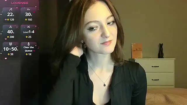 white liillyy online show from 11, 3, 2026