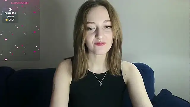 white liillyy online show from 10, 2, 2026