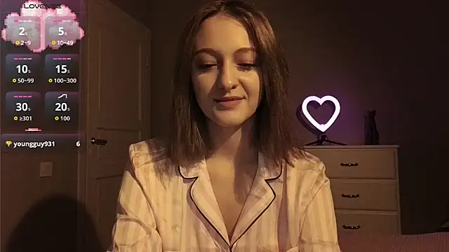 Snapshot of white_liillyy chatting on 10, 11, 2025 white liillyy online show from 10, 11, 2025