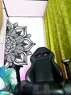 Snapshot of angela_bigdick chatting on 14, 10, 2025 angela bigdick online show from 14, 10, 2025