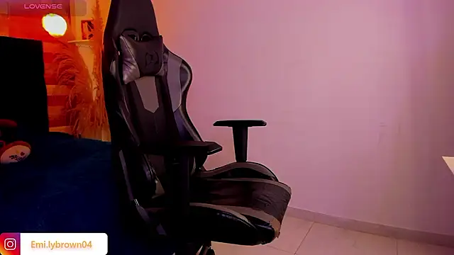 Emily brown04 online show from 6, 3, 2026