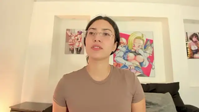 victoria flores1 online show from 23, 4, 2026