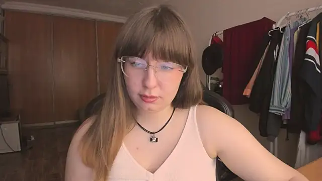 Snapshot of just_fucked777 chatting on 25, 5, 2026 just fucked777 online show from 25, 5, 2026