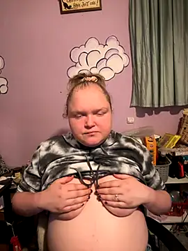 KadiSparkle online show from 1, 11, 2025