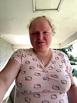 KadiSparkle online show from 26, 9, 2025