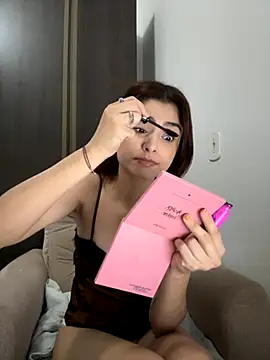 MarianaNinfa online show from 18, 10, 2025