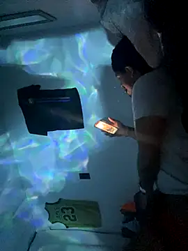 tyrek5051 online show from 2, 11, 2025