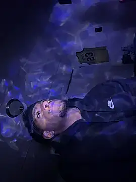 tyrek5051 online show from 3, 12, 2025