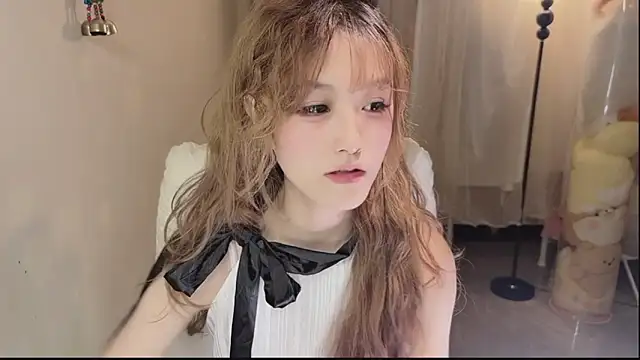 FuFu-puff online show from 2, 11, 2025