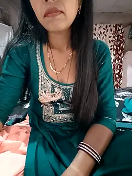Snapshot of Paakhi-Singh chatting on 24, 4, 2026 Paakhi-Singh online show from 24, 4, 2026