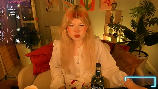 LilithNelson online show from 8, 10, 2025