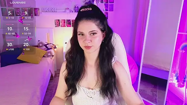 Wander Waves online show from 5, 10, 2025