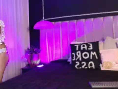 Dannyaa  online show from 24, 9, 2025