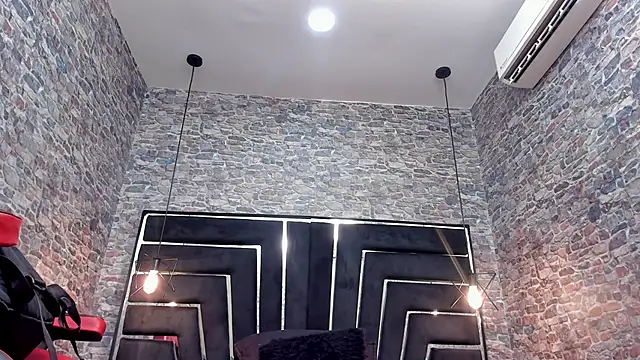 WILD FIREE  online show from 23, 3, 2026