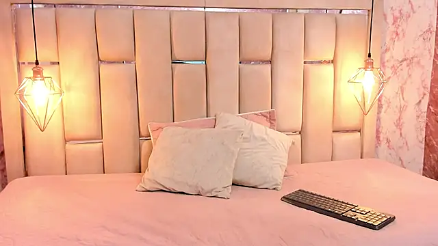 WILD FIREE  online show from 12, 10, 2025