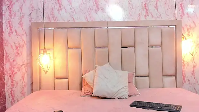 WILD FIREE  online show from 30, 10, 2025