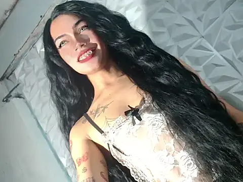 hugecockbabe online show from 13, 1, 2026