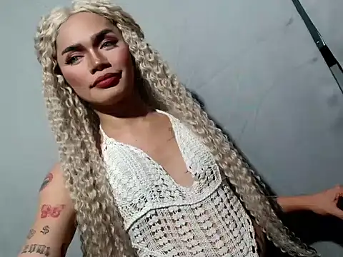 hugecockbabe online show from 23, 3, 2026