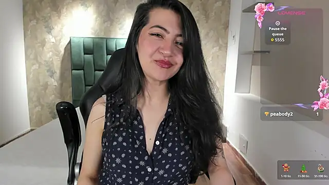 Saya Amaretto1 online show from 27, 11, 2025