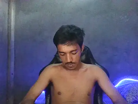 RowyCam online show from 4, 11, 2025